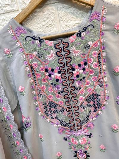 Ramsha R 1004 Designer Partywear Readymade Suit Collection